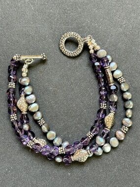 HAND CRAFTED Three Strand Beaded Pearl Bracelet Toggle Clasp (6.25)